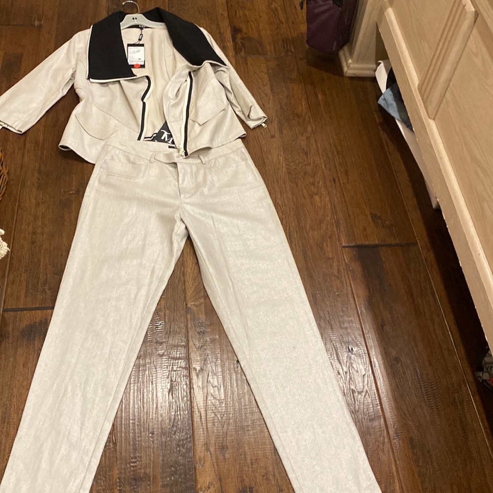 Suit